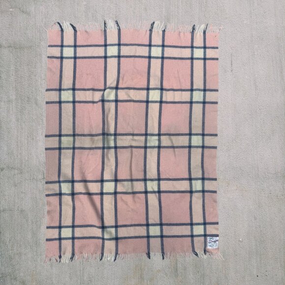 VINTAGE Troy Robe Pink Blue Plaid 100% Wool Baby Child Stadium Throw Blanket - Picture 2 of 10